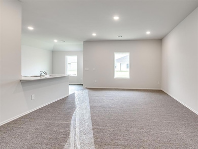 929 S Buffalo Ln, Mustang, OK 73064 - photo 7