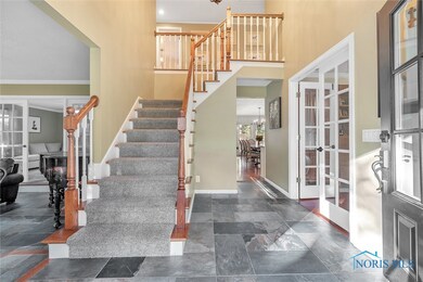 Entry/Foyer