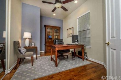 Bedroom or use as an Office. Mirrored Wardrobe Clo