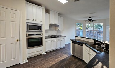 2202 Cherry Hill Ct, Richmond, TX 77469 - photo 3