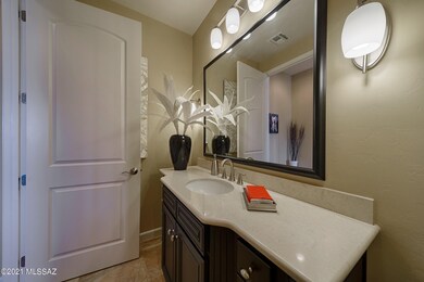 005_Powder Room