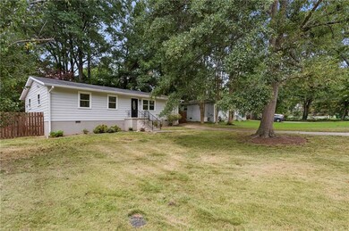 1023 Pine Valley Dr, Marietta, GA 30062 - photo 2