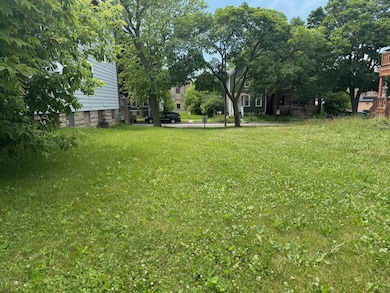 424 N 29th St, Milwaukee, WI 53208 - photo 4