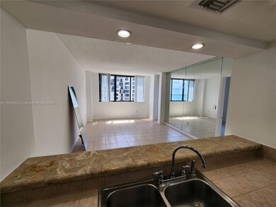 Brickell Key Two Condo unit 1603, Miami, FL 33131 - photo 2