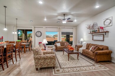 Living Room (2)