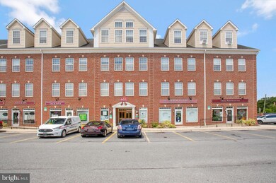 601 7th St unit 401, Laurel, MD 20707 - photo 2