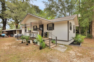 227 E 3rd Ave, Crestview, FL 32536 - photo 2