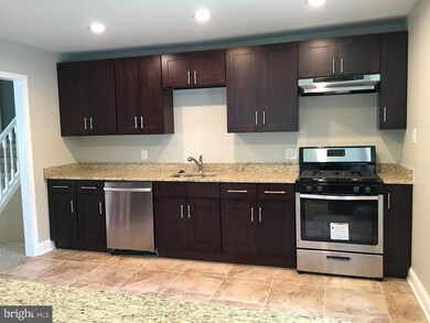 607 Whitman Dr, Blackwood, NJ 08012 - photo 4