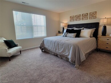 Ex: Primary Bed