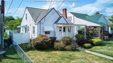 317 24th St, Dunbar, WV 25064 - photo 2