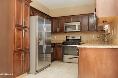 14696 Ava Leigh Ave, El Paso, TX 79938 - photo 4