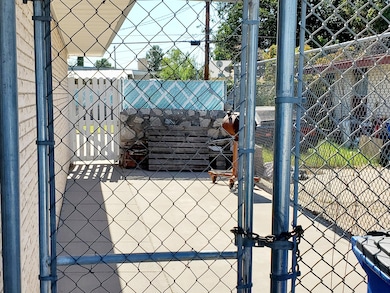 10220 Singapore Ave, El Paso, TX 79925 - photo 6