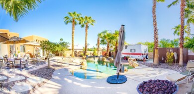 Panorama Backyard