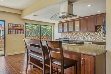 512 Esplanade unit 301, Redondo Beach, CA 90277 - photo 5