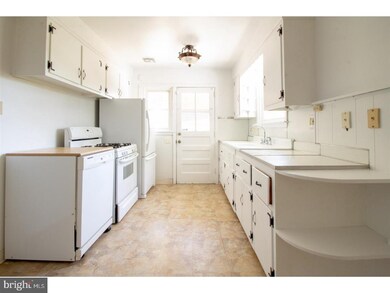 512 E Spring Ave, Ardmore, PA 19003 - photo 4