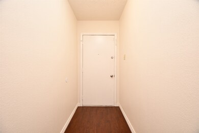 15619 Raven Trail, Missouri City, TX 77489 - photo 5