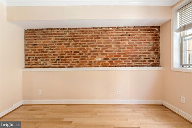 319 S Durham St, Baltimore, MD 21231 - photo 6