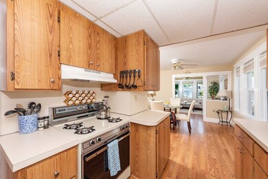 70 Raycroft St, Quincy, MA 02169 - photo 6