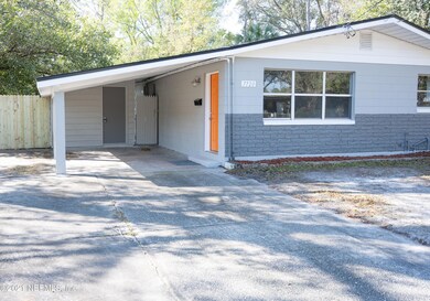 7720 Lazeau Dr, Jacksonville, FL 32211 - photo 2