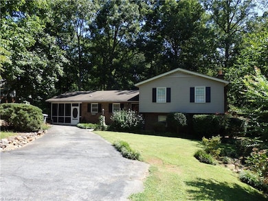 1429 Shamrock Rd, Asheboro, NC 27205 - photo 2