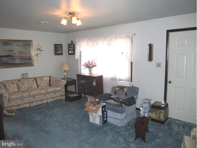 2358 Fisher Rd, Chambersburg, PA 17202 - photo 2