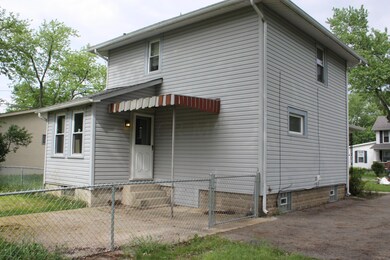 Covered rear porch