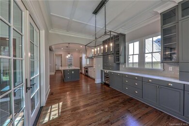 724 Ellsworth Rd, Charlotte, NC 28211 - photo 7