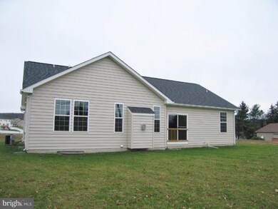 1234 Upland Dr, Fayetteville, PA 17222 - photo 6