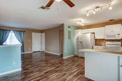 8131 E Jerome Ave-12