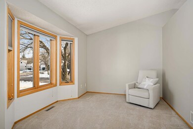 13062 Thrush St NW, Coon Rapids, MN 55448 - photo 5