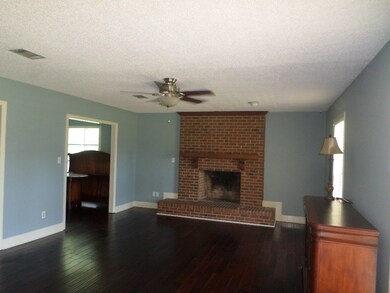 Large Great room with Fireplace