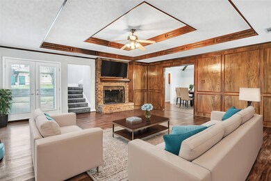 Living Room - virtually staged