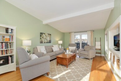 120 S Hubbard St, Algonquin, IL 60102 - photo 7