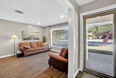 2205 Cimmaron Ave, Midland, TX 79705 - photo 6