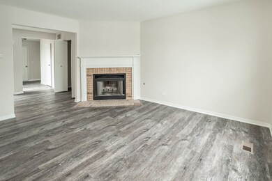 430 Le Parc Cir unit 274, Buffalo Grove, IL 60089 - photo 3