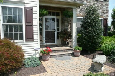 617 Ryan Dr, Allentown, PA 18103 - photo 4