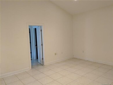 823 Jennings Rd, Statesville, NC 28625 - photo 7