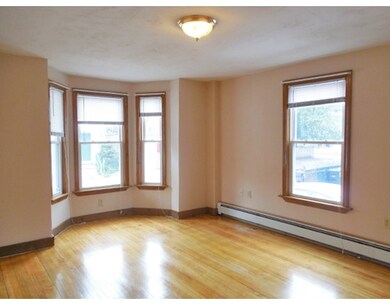 8 Leon St, Somerville, MA 02143 - photo 4