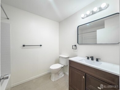 2 Powderhorn Ct unit 21, Woodbridge, NJ 07095 - photo 6