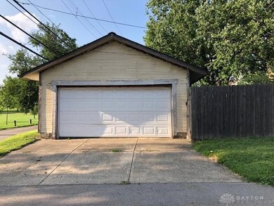 849 Saint Nicholas Ave, Dayton, OH 45410 - photo 3