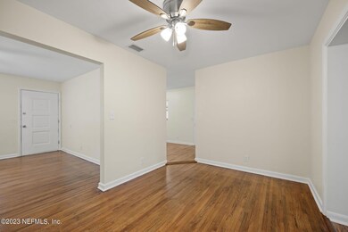 6422 Ish Brant Rd S, Jacksonville, FL 32210 - photo 7
