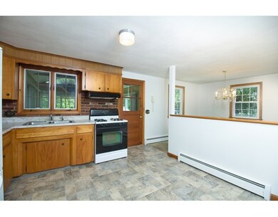 15 Bruce St, Uxbridge, MA 01569 - photo 6