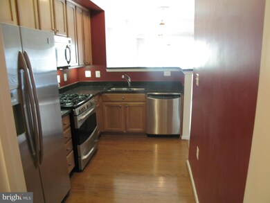 2805 Chinkapin Oak Ln unit 219, Woodbridge, VA 22191 - photo 6