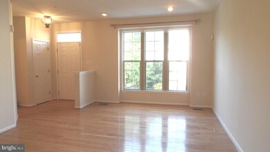 20812 Ireland Ct, Germantown, MD 20874 - photo 3