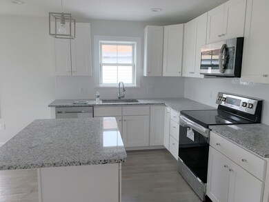 19 N End Blvd unit B, Salisbury, MA 01952 - photo 4
