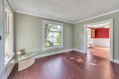 4340-Holt-Rd-Holt-MI-48842-windowstill-6