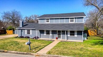 1418 Eastview Dr, Weatherford, TX 76086 - photo 2