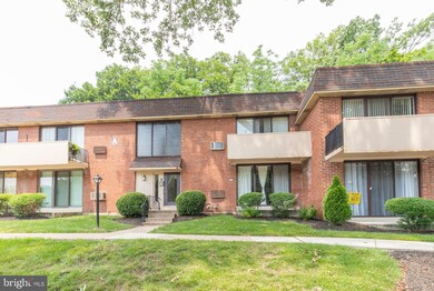 100 E Glenolden Ave unit A12, Glenolden, PA 19036 - photo 2