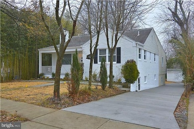 2300 Darrow St, Silver Spring, MD 20902 - photo 3