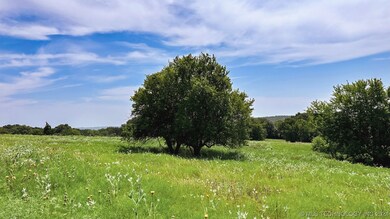 SUMMIT VISTA - 32.87 ACRES